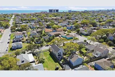 4712 Avenue Q, Galveston, TX 77551 - Photo 23