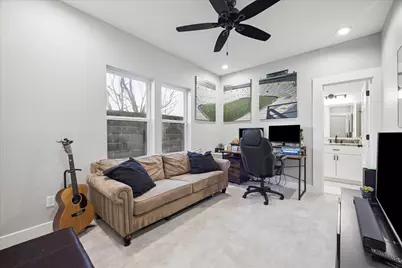 2108 Oatfield Drive, Houston, TX 77018 - Photo 11