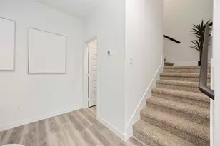 2810 Milton Ldg Ln, Houston, TX 77051 - Photo 13