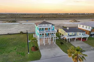 13102 John Reynolds Rd, Galveston, TX 77554 - Photo 33