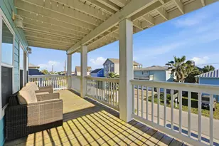 13102 John Reynolds Rd, Galveston, TX 77554 - Photo 25
