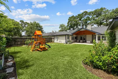 1922 Shadowdale Drive, Houston, TX 77043 - Photo 21