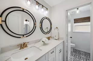 1922 Shadowdale Dr, Houston, TX 77043 - Photo 19
