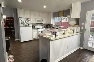 4211 Bridledon Ln, Houston, TX 77014 - Photo 11
