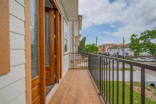 2206 Hoskins Dr, Houston, TX 77080 - Photo 15