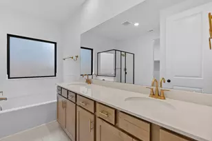 14818 Buffalo Head St, Mont Belvieu, TX 77523 - Photo 13