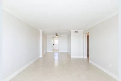 3535 Nasa Parkway #105, Seabrook, TX 77586 - Photo 3