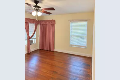 201 Laurel Avenue, Victoria, TX 77901 - Photo 7