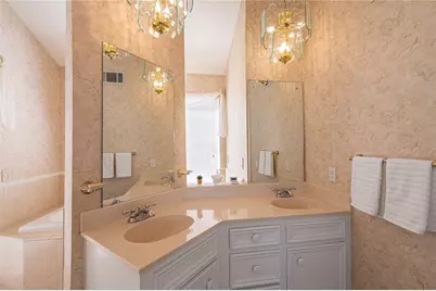 16419 Laurelfield Drive, Houston, TX 77059 - Photo 21