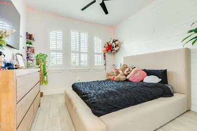 1020 Oak Street, West Columbia, TX 77486 - Photo 23