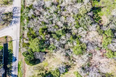 405 Snug Harbor Drive, Liverpool, TX 77577 - Photo 17