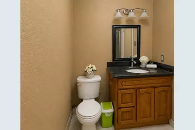 7913 Grove Ridge Drive, Houston, TX 77061 - Photo 21