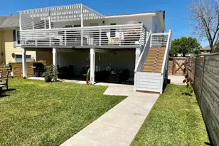 4312 Ave O 1/2, Galveston, TX 77550 - Photo 3
