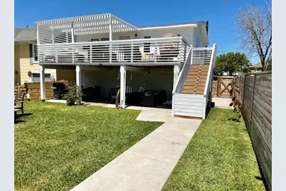 4312 Avenue O 1/2, Galveston, TX 77550 - Photo 3