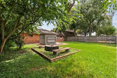 718 E Lambuth Lane, Deer Park, TX 77536 - Photo 37