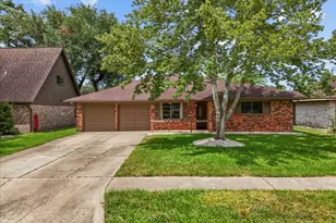 718 E Lambuth Ln, Deer Park, TX 77536 - Photo 3