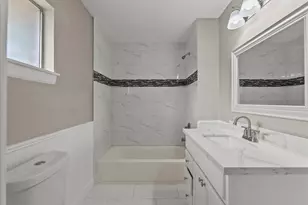 718 E Lambuth Ln, Deer Park, TX 77536 - Photo 27