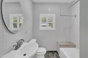 311 E 8th St, Houston, TX 77007 - Photo 13