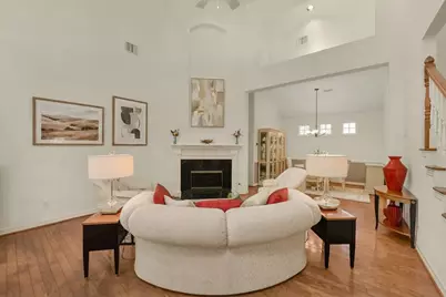 4903 Williams Court Lane, Houston, TX 77081 - Photo 11