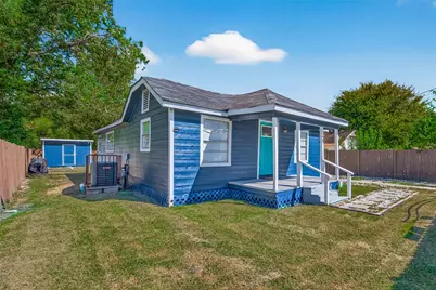 223 E Melville Drive, Crosby, TX 77532 - Photo 3