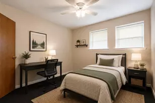 13126 Meadow Leaf Ln, Houston, TX 77039 - Photo 11