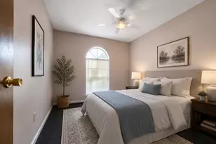 13126 Meadow Leaf Ln, Houston, TX 77039 - Photo 9