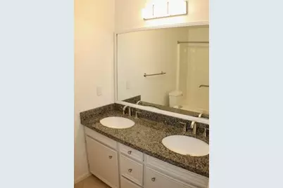 5662 Longwood St, Beaumont, TX 77707 - Photo 17
