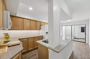 12625 Memorial Dr, Houston, TX 77024 - Photo 7