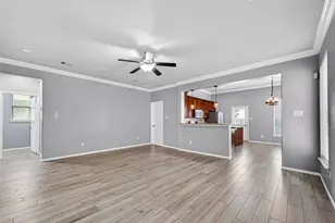 8123 Aleppo Pine Ln, Cypress, TX 77433 - Photo 5