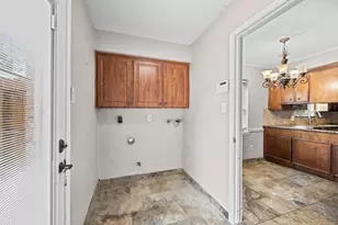 28923 Pine Hill Dr, Shenandoah, TX 77381 - Photo 15