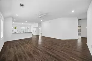7726 Jasmine Chase Dr, Katy, TX 77493 - Photo 9