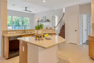 135 S Bluff Creek Cir, The Woodlands, TX 77382 - Photo 17