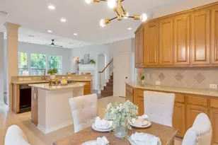 135 S Bluff Creek Cir, The Woodlands, TX 77382 - Photo 19