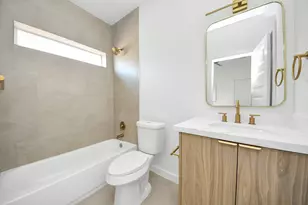 1216 E 34th St, Houston, TX 77022 - Photo 7