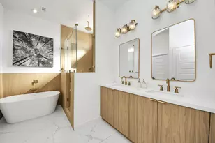 1216 E 34th St, Houston, TX 77022 - Photo 27