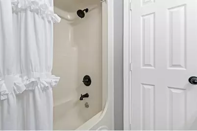 9010 Terry Estates Drive, Orange, TX 77630 - Photo 23