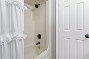 9010 Terry Estates Dr, Orange, TX 77630 - Photo 23