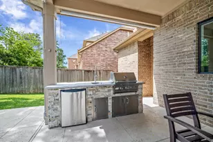 241 W Tupelo Green Cir, Spring, TX 77389 - Photo 41