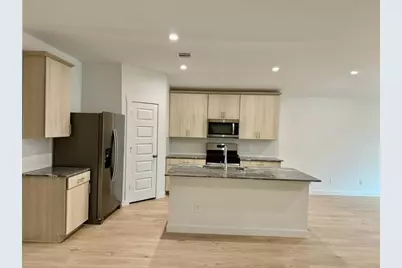 1631 Solana Drive, Fresno, TX 77545 - Photo 5