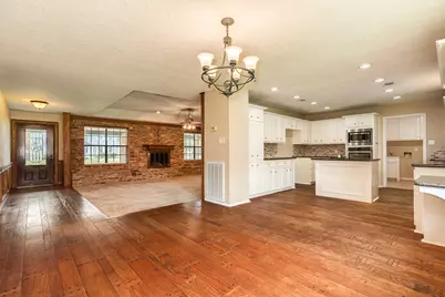 436 Huckleberry Drive, Lake Jackson, TX 77566 - Photo 17