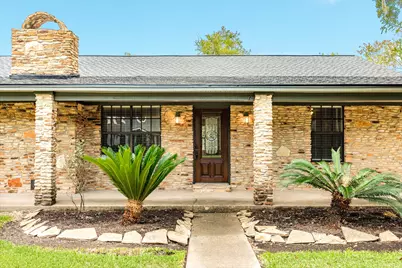 436 Huckleberry Drive, Lake Jackson, TX 77566 - Photo 13