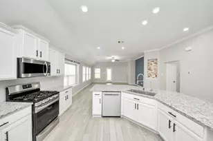 9003 Stanley Oak Dr, Missouri City, TX 77459 - Photo 11