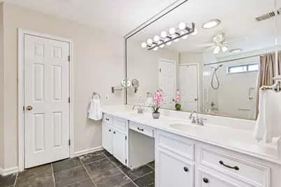 910 Evergreen Drive, Friendswood, TX 77546 - Photo 27
