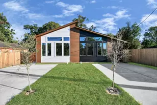 8109 Hamlet St, Houston, TX 77078 - Photo 5