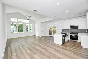 8109 Hamlet St, Houston, TX 77078 - Photo 13