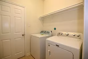 22410 Helen Springs Ln, Richmond, TX 77469 - Photo 17