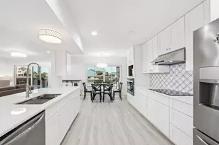 1814 Tiki Dr, Tiki Island, TX 77554 - Photo 17