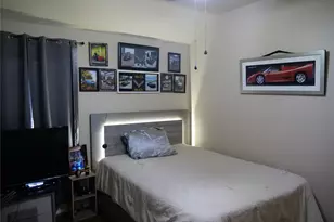 3610 Canvasback Ln, Houston, TX 77047 - Photo 13