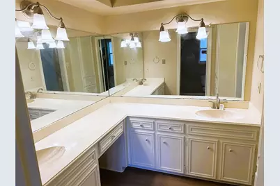 15127 Forest Lodge Drive, Houston, TX 77070 - Photo 9