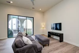 5205 Allen St, Houston, TX 77007 - Photo 9